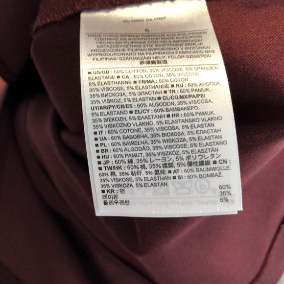 Banana Republic pencil skirt - Picture 3 of 3